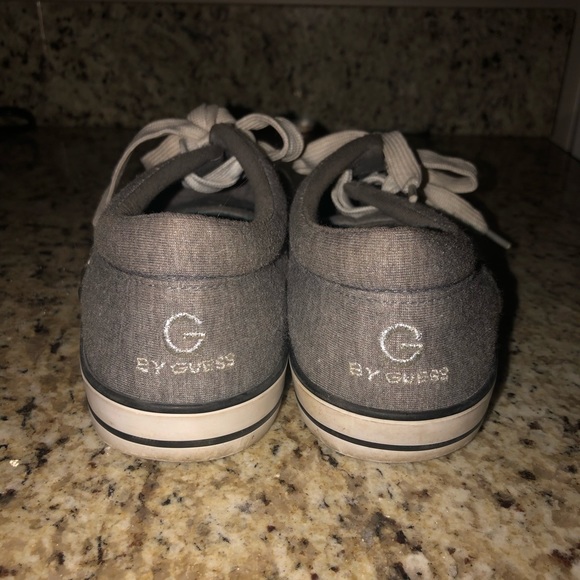 Gray guess shoes - Picture 4 of 5